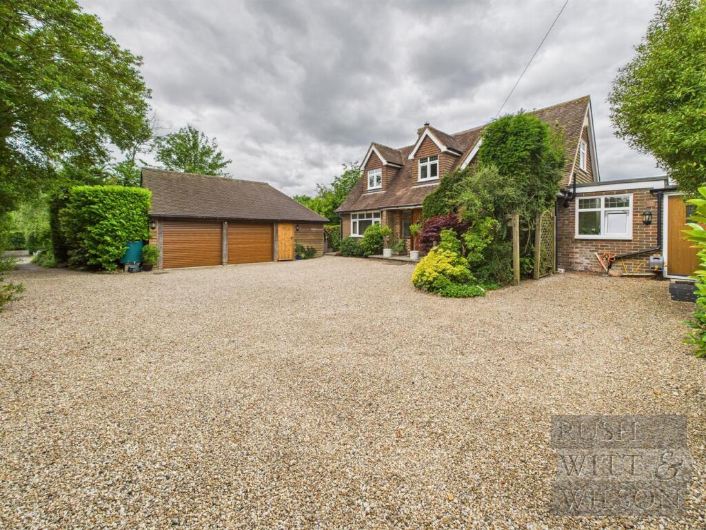 Main image of property: Caldbec Hill, Battle