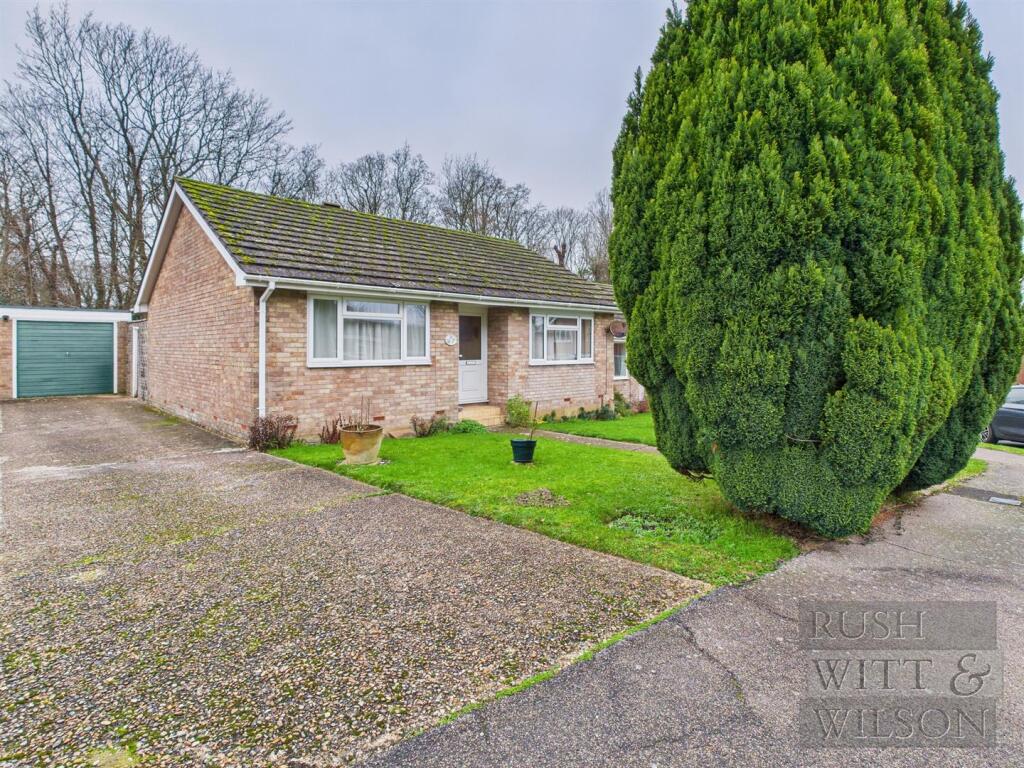 Main image of property: Norman Close, Battle