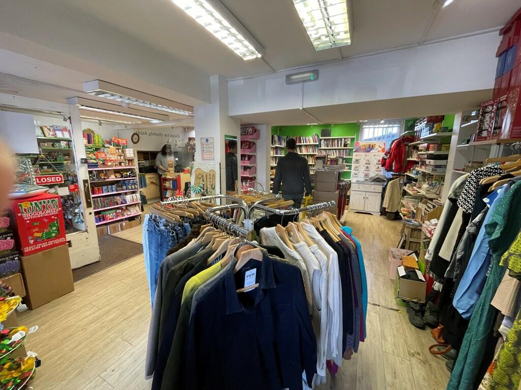 Additional property image - 22 Cliffe High Street, Lewes, East Sussex, BN7 2AH