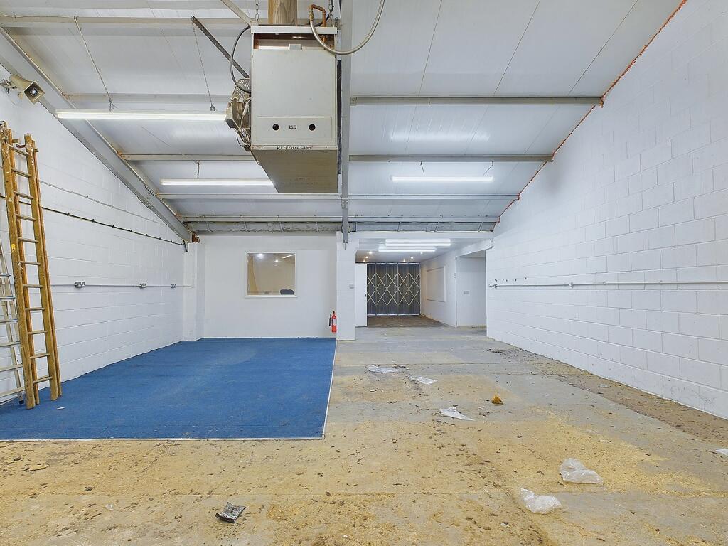 Additional property image - Unit 4, Gloucester Road, Littlehampton, West Sussex, BN17 7BS