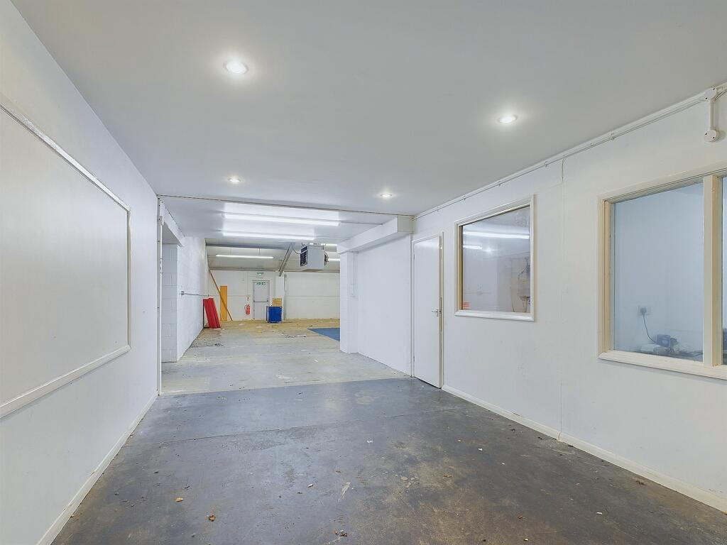 Additional property image - Unit 4, Gloucester Road, Littlehampton, West Sussex, BN17 7BS