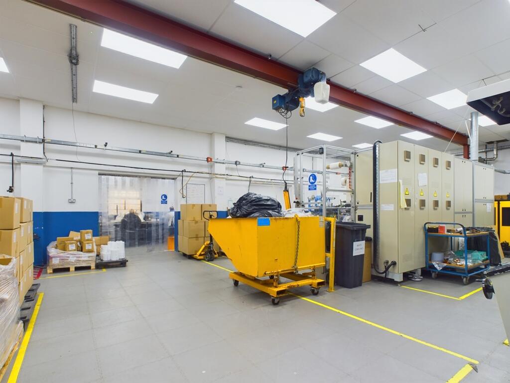 Additional image 4 of Unit H, Modern Moulds Business Centre, 2-3 Commerce Way, Lancing Business Park, Lancing, West Sussex, BN15 8TA