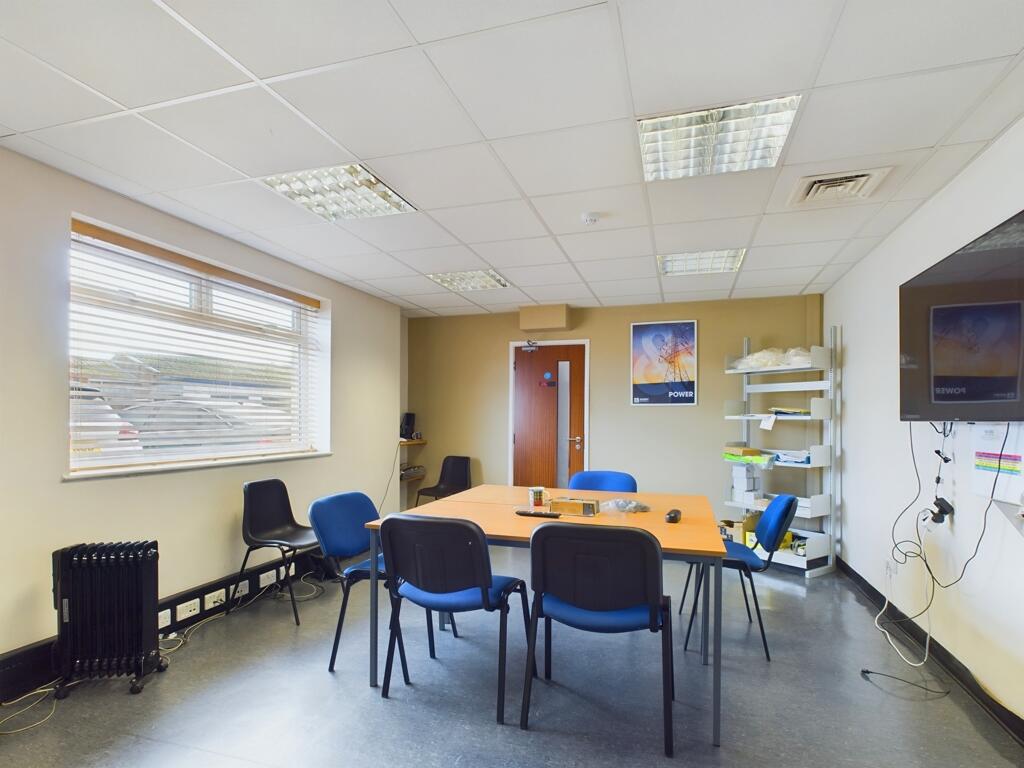 Additional image 8 of Unit H, Modern Moulds Business Centre, 2-3 Commerce Way, Lancing Business Park, Lancing, West Sussex, BN15 8TA