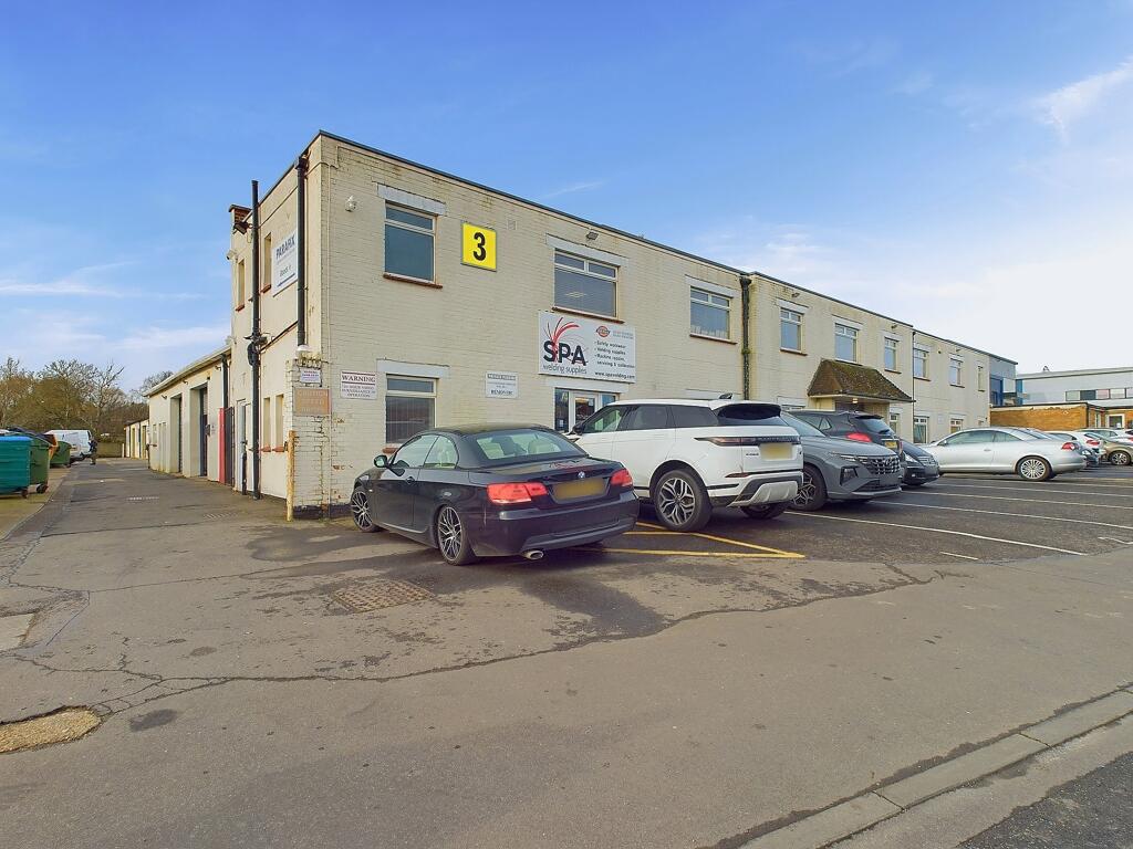 Additional image 10 of Unit H, Modern Moulds Business Centre, 2-3 Commerce Way, Lancing Business Park, Lancing, West Sussex, BN15 8TA
