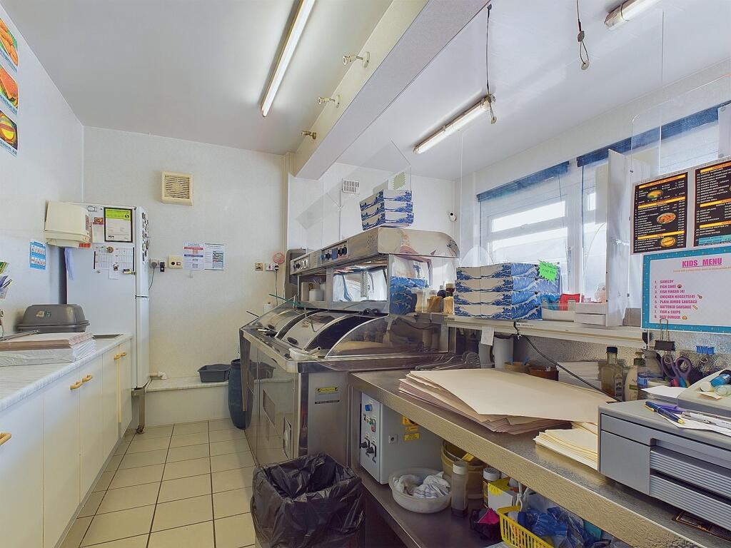 Additional image 2 of 116-118 Ferring Street, Ferring, Worthing, West Sussex, BN12 5JP