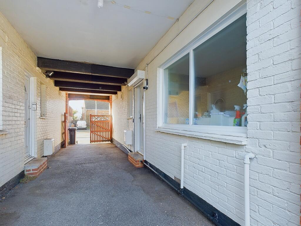 Additional image 11 of 116-118 Ferring Street, Ferring, Worthing, West Sussex, BN12 5JP