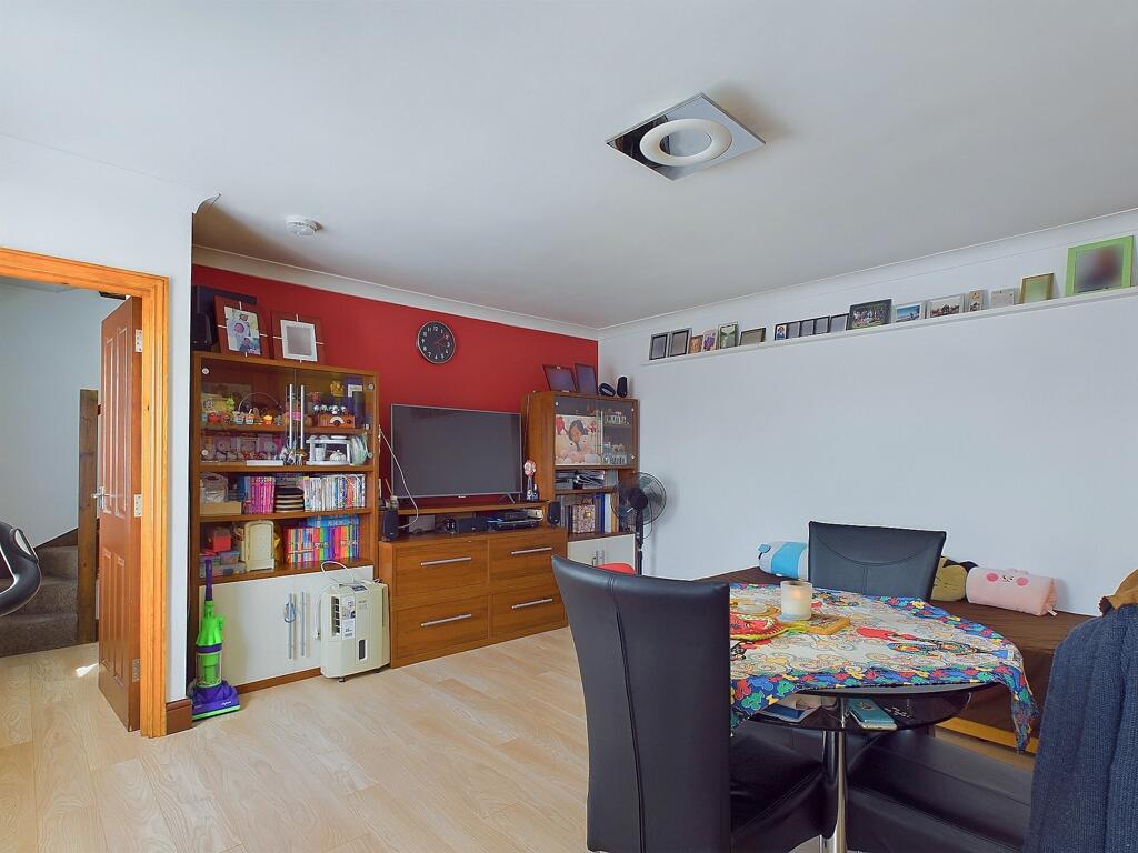 Additional image 21 of 116-118 Ferring Street, Ferring, Worthing, West Sussex, BN12 5JP