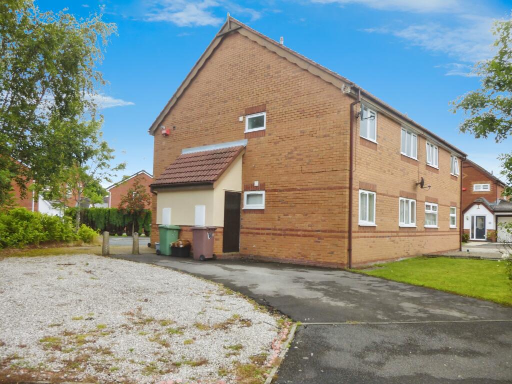 Main image of property: Newfields, Eccleston, WA10