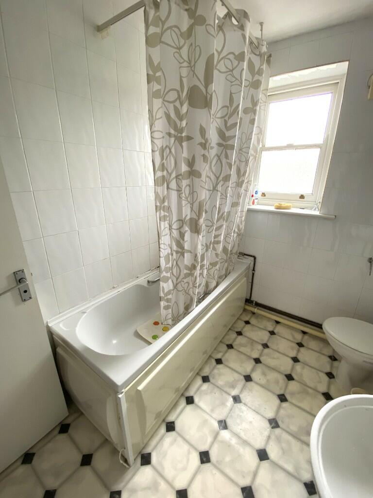 Additional property image - Commercial Street, Maesteg, South Glamorgan, Bridgend (County of), CF34