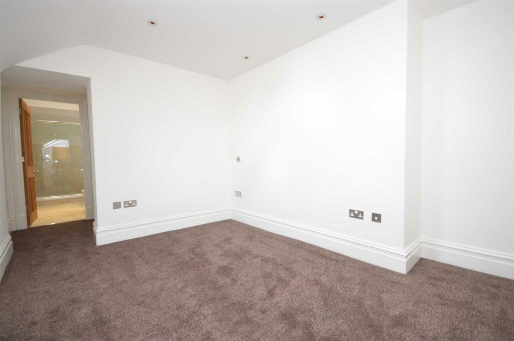 Additional property image - Birkenhead Road, Willaston