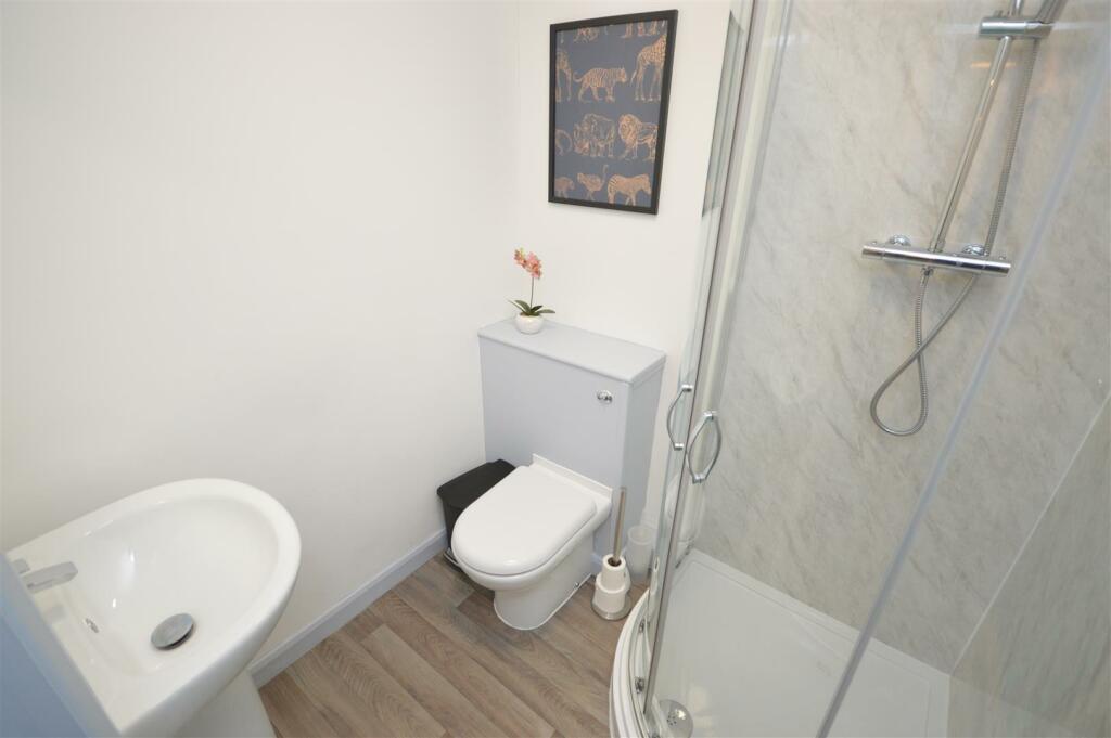 Additional property image - Liverpool Road, Neston, Neston