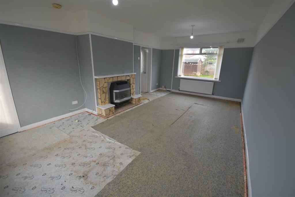 Additional property image - Malpas Road, Great Sutton, Ellesmere Port