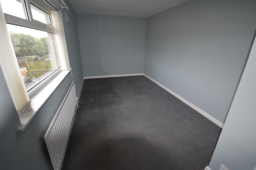 Additional property image - Malpas Road, Great Sutton, Ellesmere Port