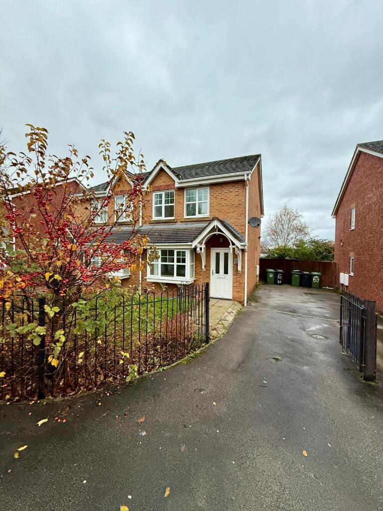 Main image of property: Tapestry Gardens, Birkenhead, CH41