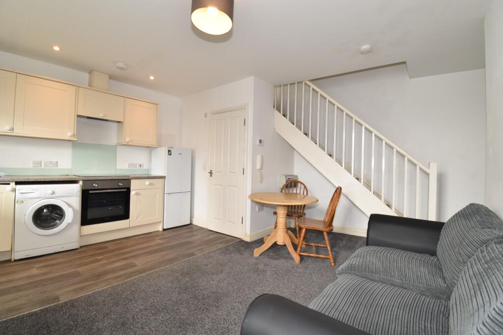 Main image of property: 10 Church Street