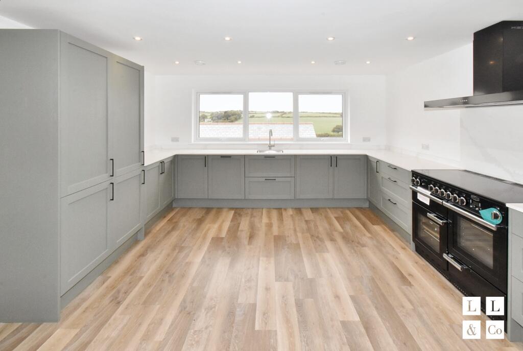 Main image of property: Boquio Farm, Helston, TR13