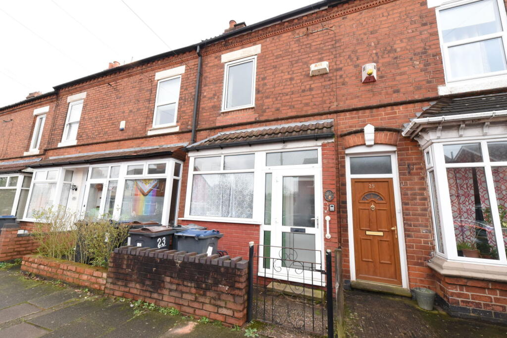 Main image of property: Victoria Road, Stirchley, Birmingham, B30 2LS