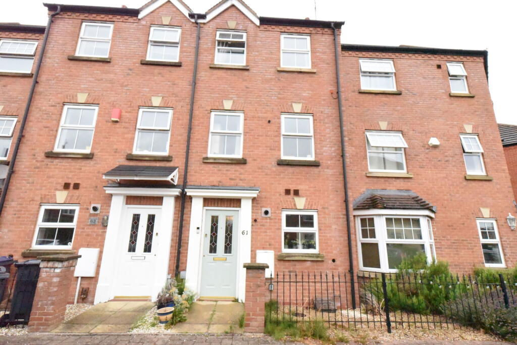 Main image of property: Brandwood Crescent, Kings Norton, Birmingham, B30 3QQ