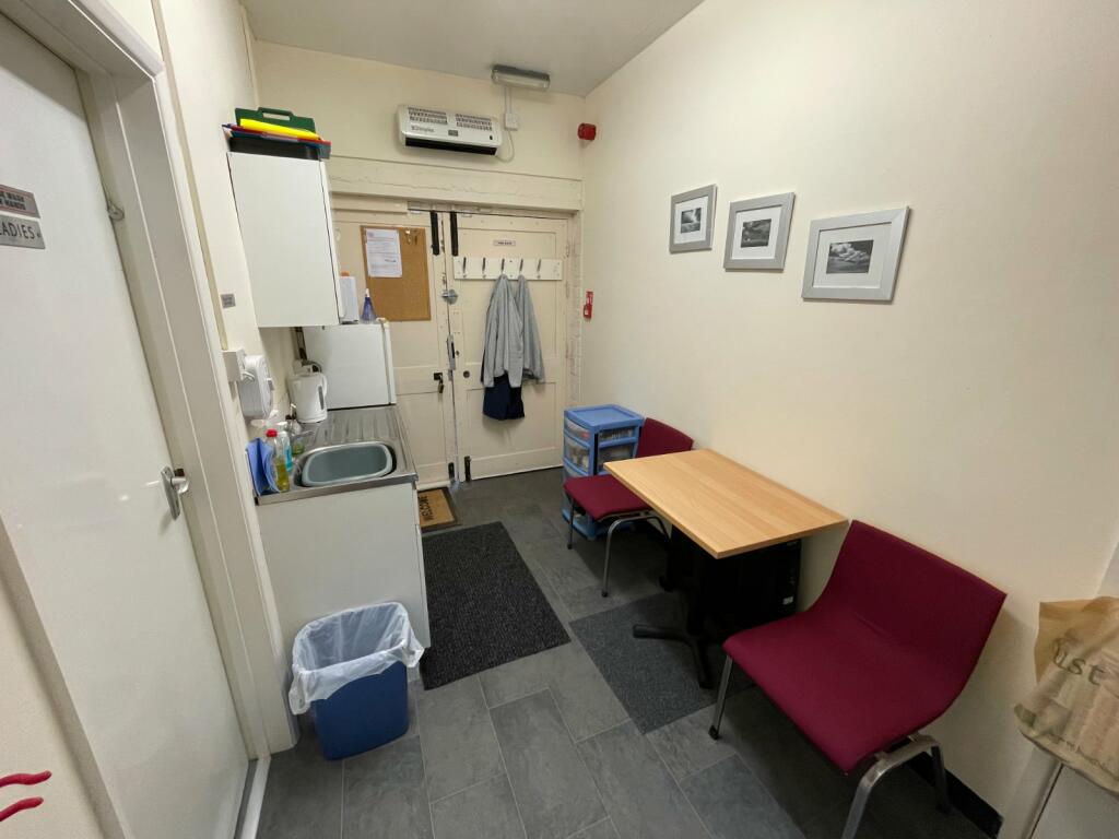 Additional property image - 17 Goring Road, Worthing, West Sussex, BN12