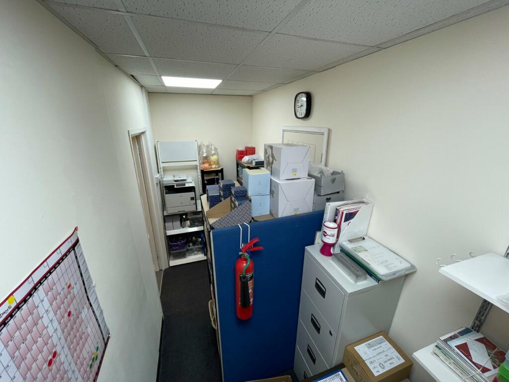 Additional property image - 17 Goring Road, Worthing, West Sussex, BN12