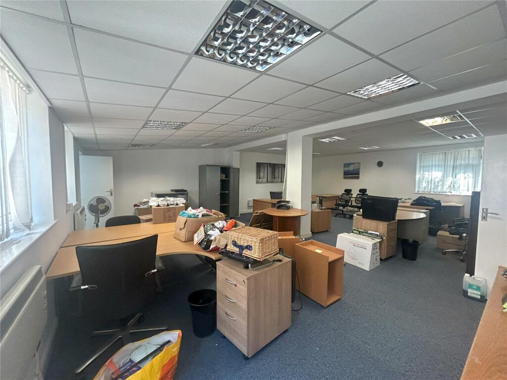 Additional property image - Anchor House, 60a Newland Road, Worthing, West Sussex, BN11