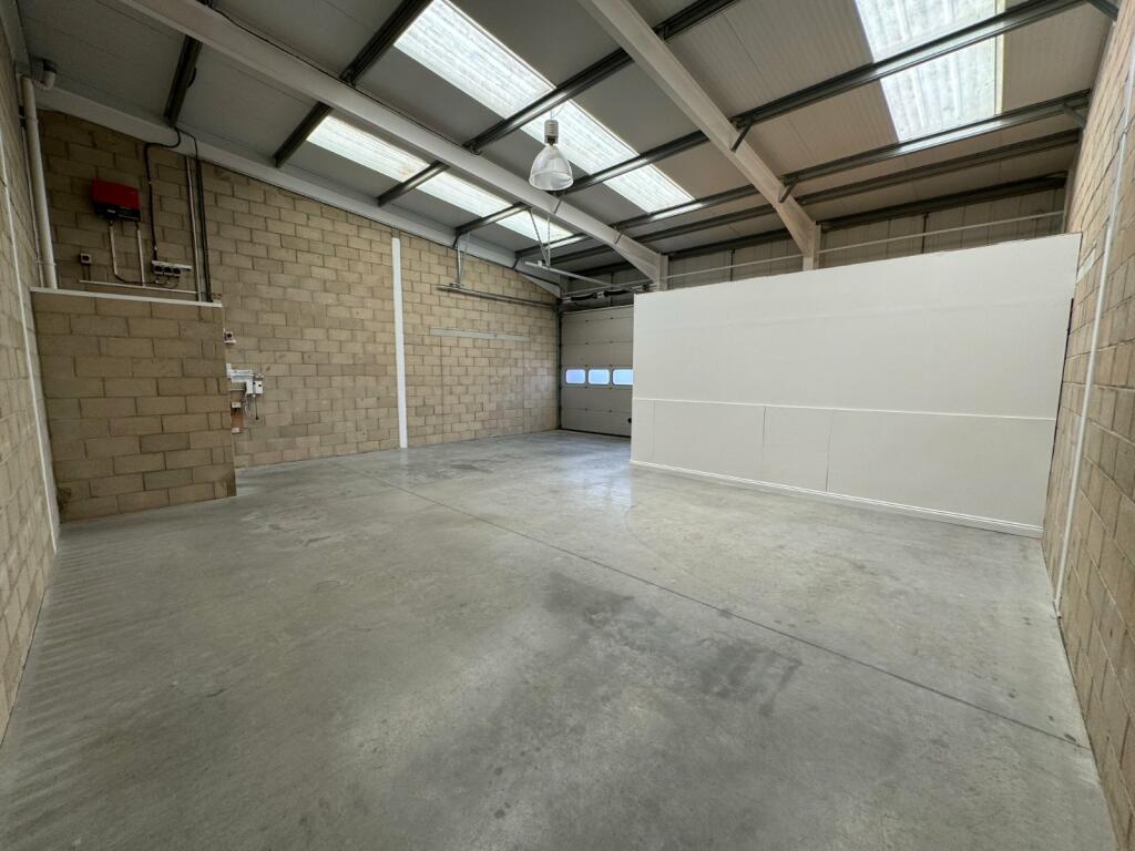 Additional property image - Unit C7 Dolphin Enterprise Centre, Evershed Way, Shoreham-By-Sea, West Sussex, BN43