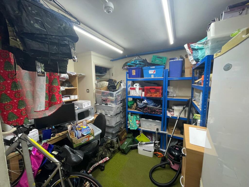 Additional property image - High Street, Littlehampton, West Sussex, BN17
