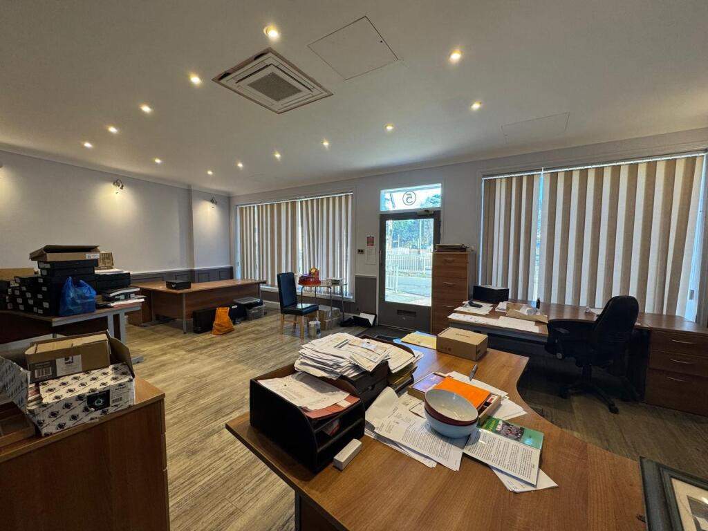 Additional property image - 5 Becket Buildings, Littlehampton Road, Worthing, West Sussex, BN13