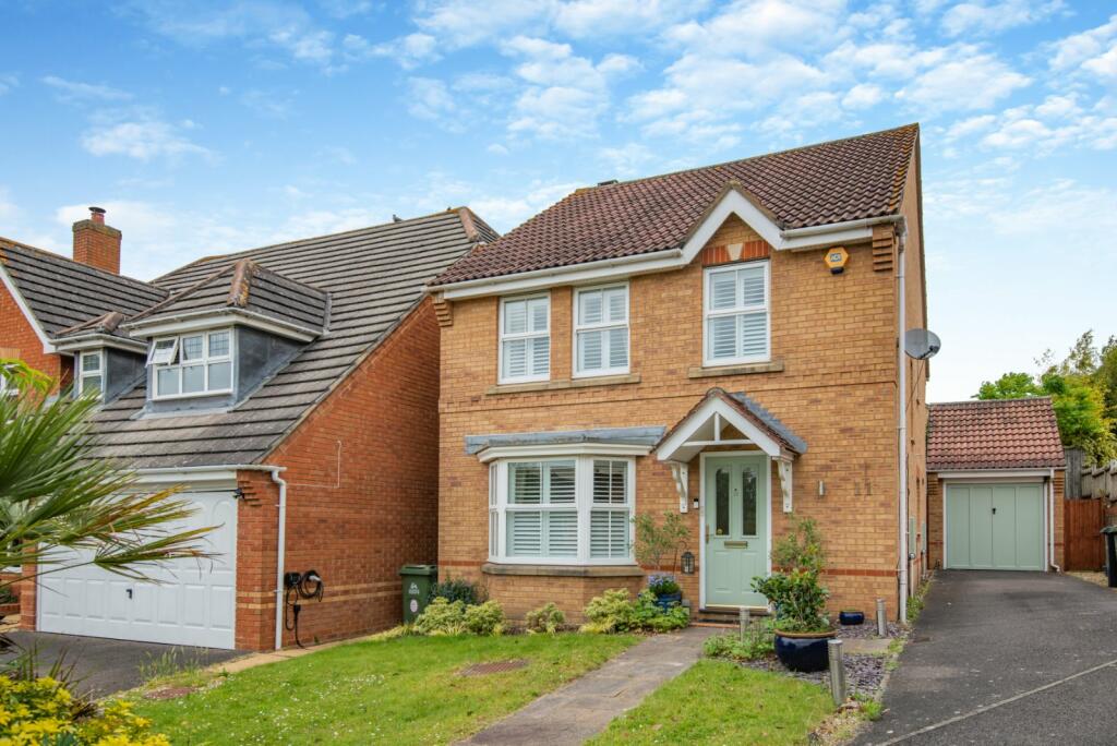 Main image of property: Biggs Grove Road, Cheshunt, Waltham Cross, Hertfordshire