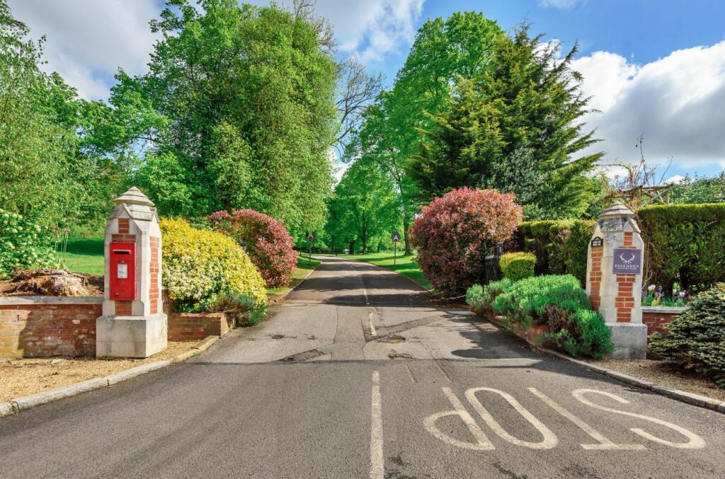 Additional property image - Bedwell Park, Cucumber Lane, Essendon, Hatfield