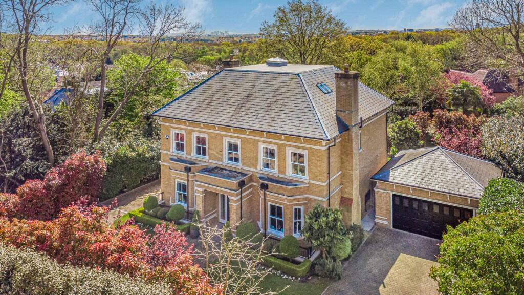Main image of property: Imperial Grove, Hadley Wood, Barnet