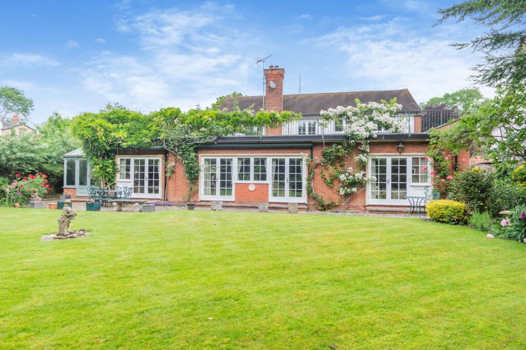 Main image of property: Hadley Green Road, Hadley Wood, Hertfordshire