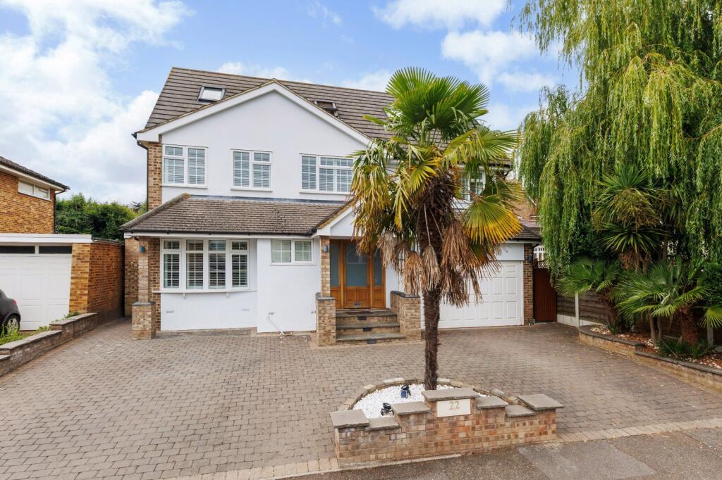 Main image of property: Baas Hill Close, Broxbourne, Hertfordshire
