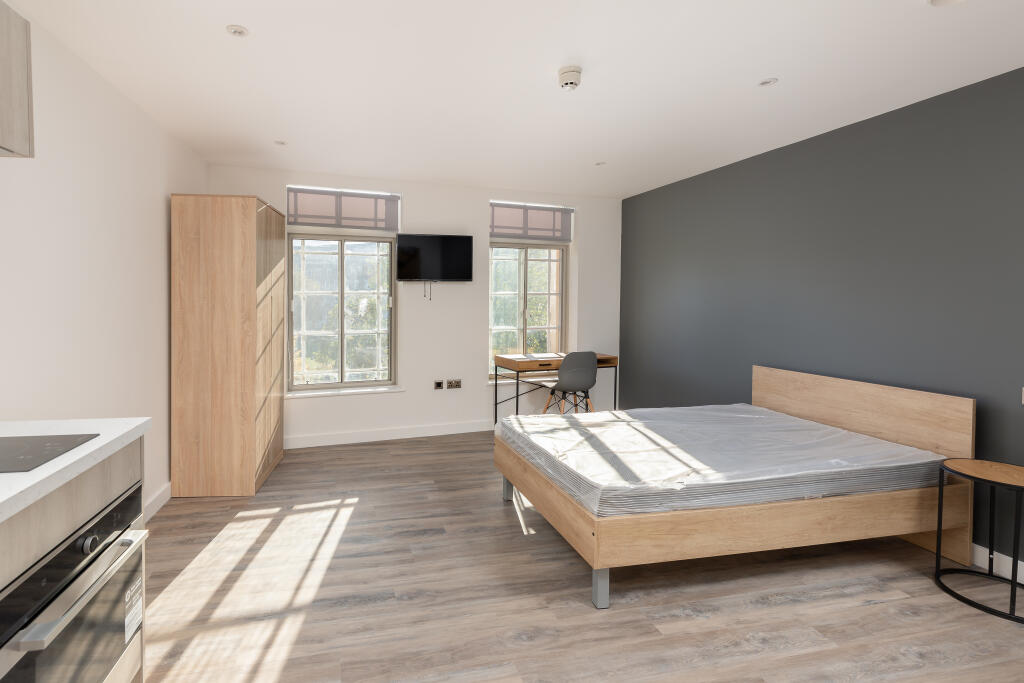 Main image of property: College Green, Bristol, BS1