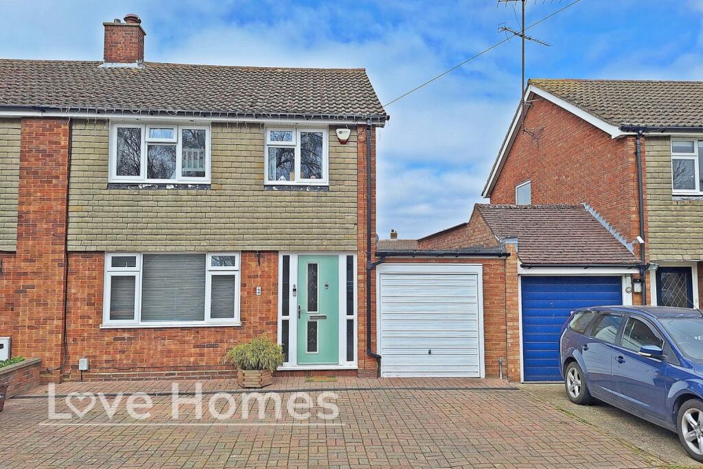 Main image of property: Roman Road, Barton-Le-Clay, MK45 4QJ