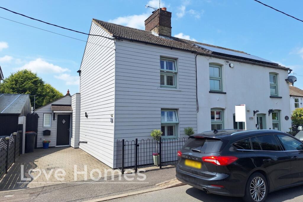 Main image of property: Harlington Road, Sundon, LU3 3PE