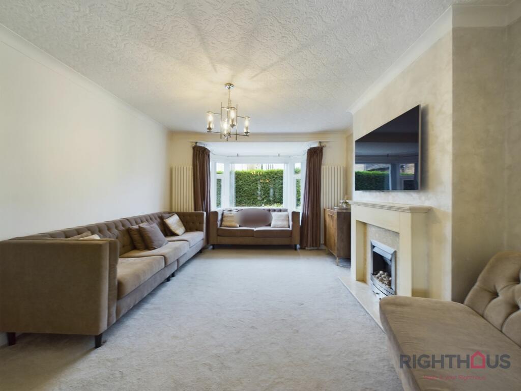 Additional property image - Back Lane, Queensbury, BD13