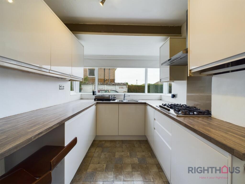 Additional property image - Back Lane, Queensbury, BD13
