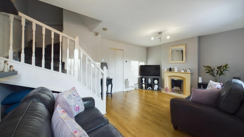 Additional property image - Ullswater Drive, Bradford, BD6