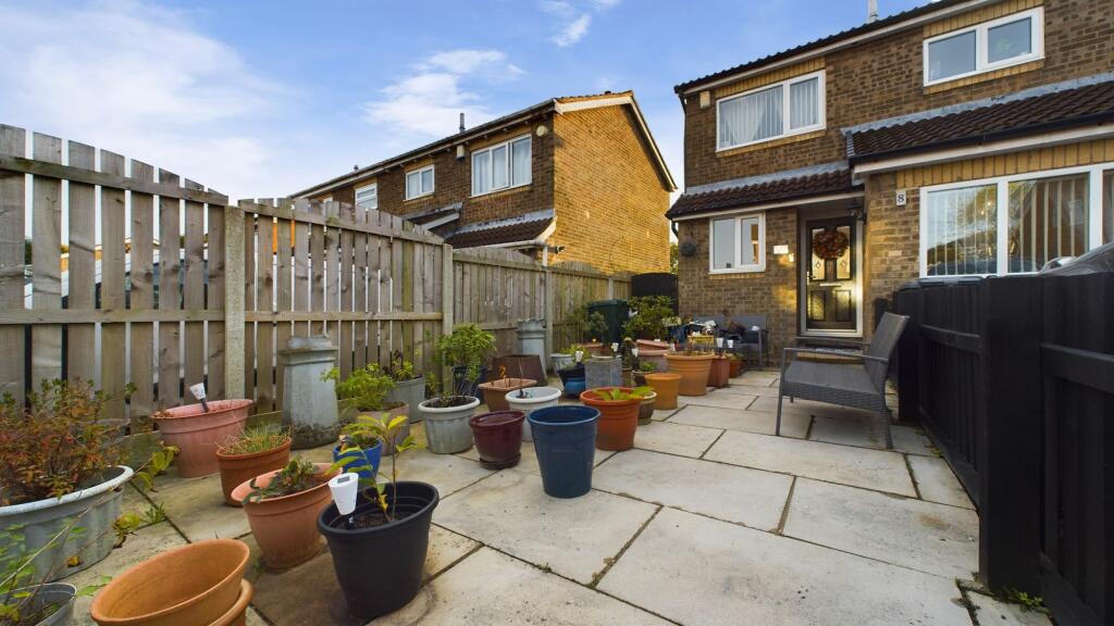 Additional property image - Ullswater Drive, Bradford, BD6