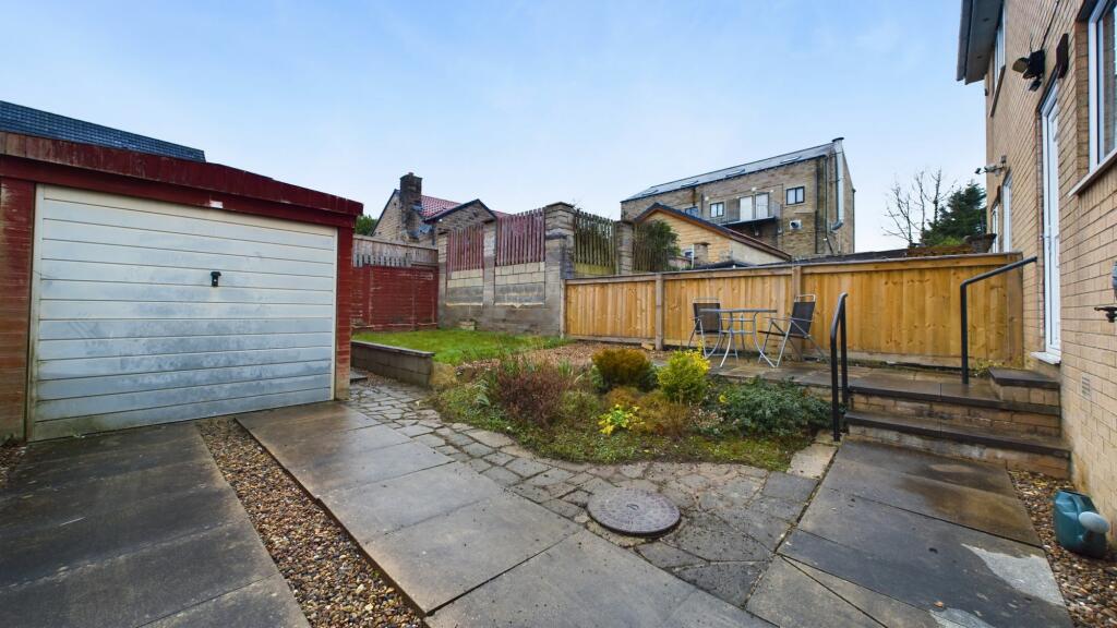Additional property image - Wellgarth, Buttershaw, BD6