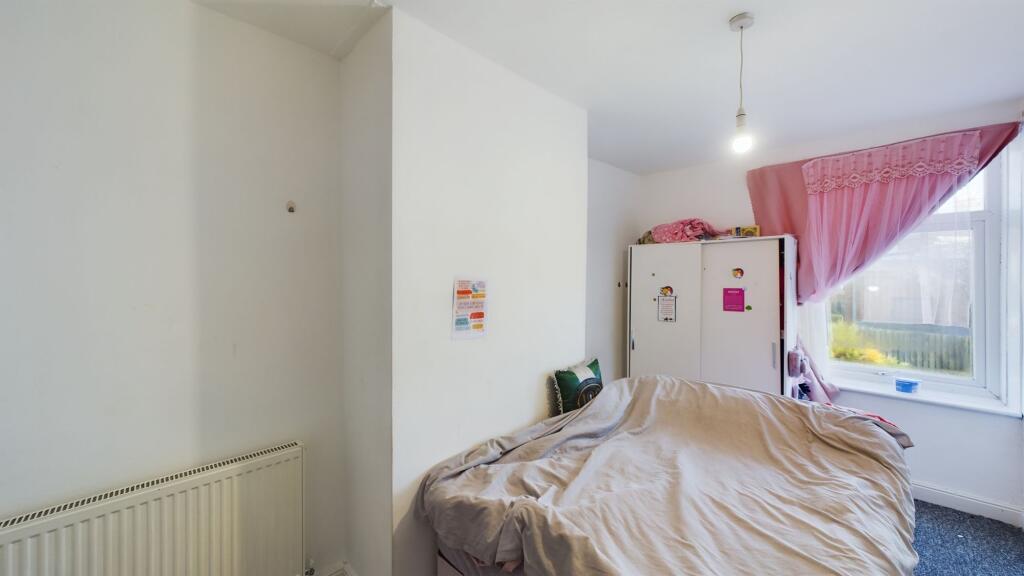Additional property image - Northampton Street, Bradford, BD3