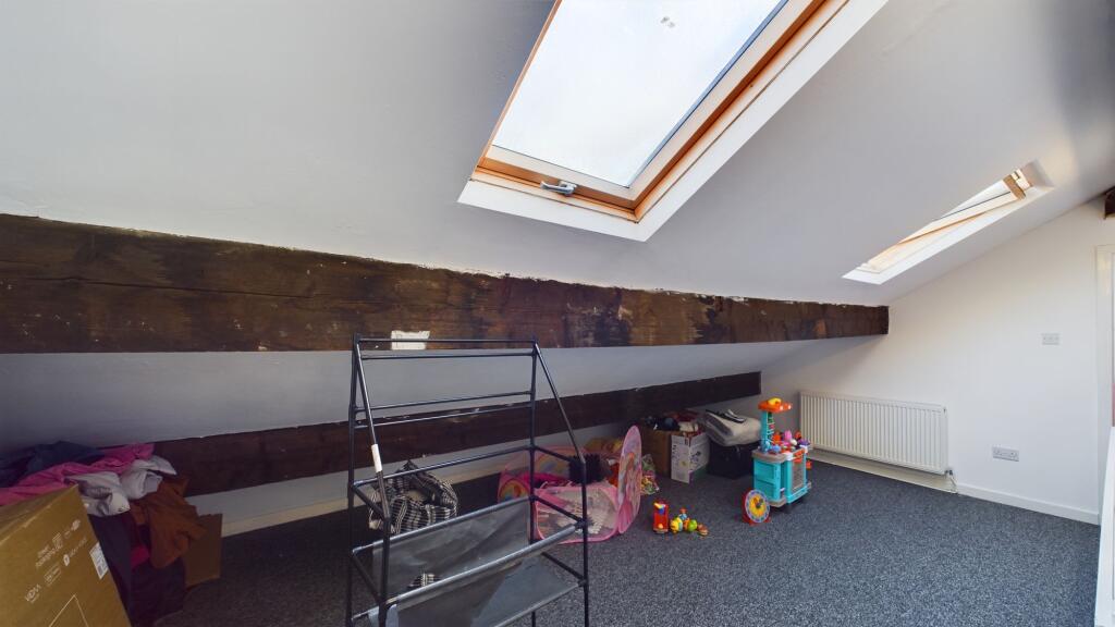 Additional property image - Northampton Street, Bradford, BD3