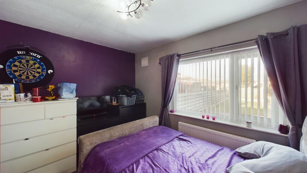 Additional property image - Beacon Road, Bradford, BD6