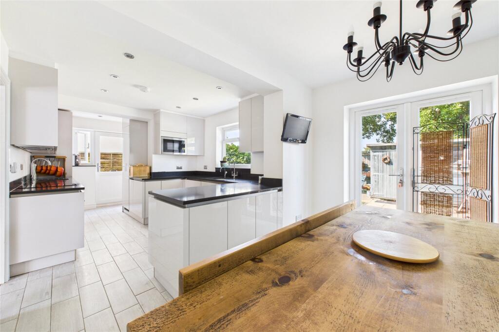 Main image of property: Newport Road, Alderhot, Hampshire, GU12