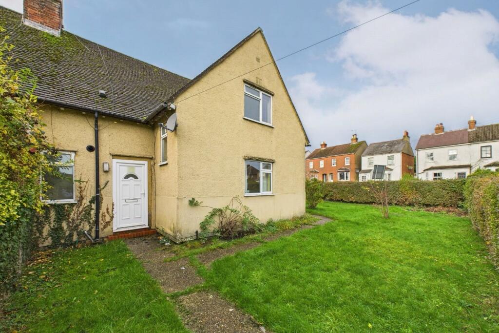 Main image of property: Lower Farnham Road, Aldershot, Hampshire, GU12