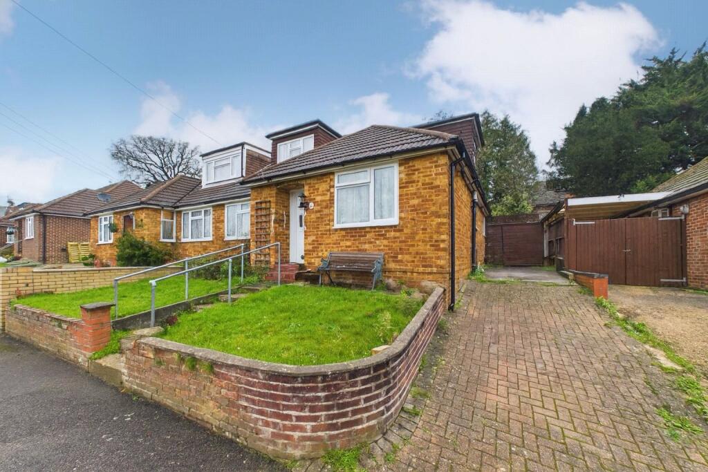 Main image of property: Rock Gardens, Aldershot, Hampshire, GU11