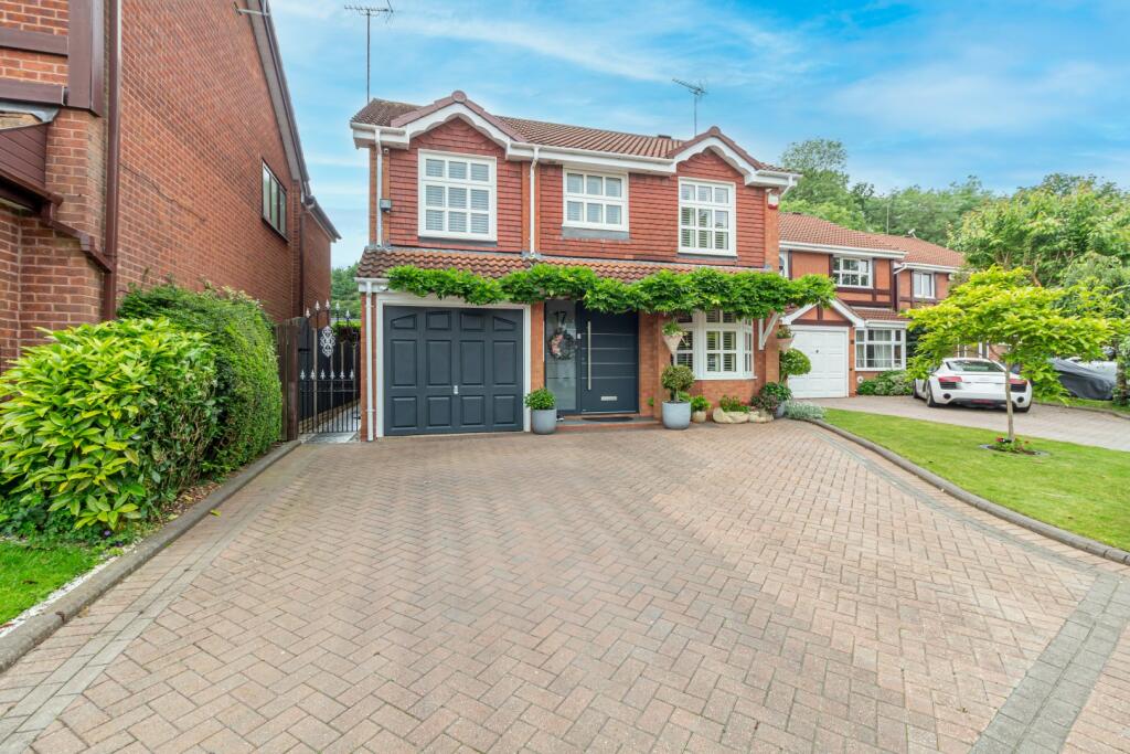 4 bedroom detached house for sale in Badger Way, Blackwell, B60 1EX, B60