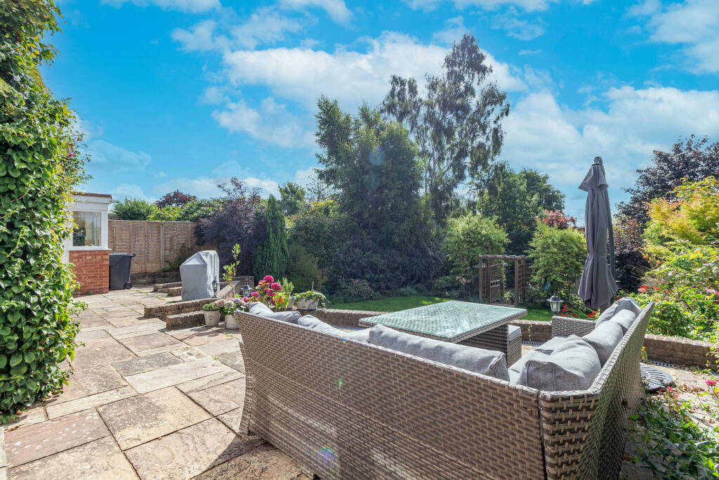 Additional property image - East Road, Bromsgrove. B60 2NJ
