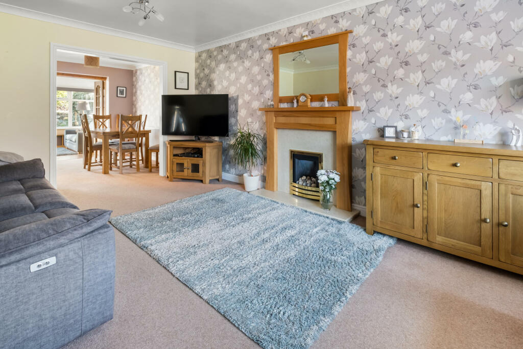 Additional property image - Wheelwright Close, Stoke Heath, Bromsgrove B60
